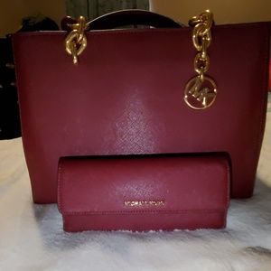 MICHAEL KORS Medium tote and wallet